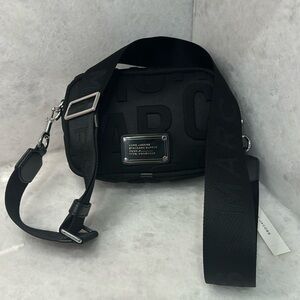 NEW ♥️ Marc Jacobs Camera Bag Black with Silver Hardware Crossbody Handbag